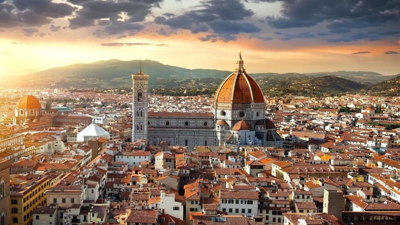 Romantico Attichino Con Terrazzo Vista Duomo !! Florens Exteriör bild