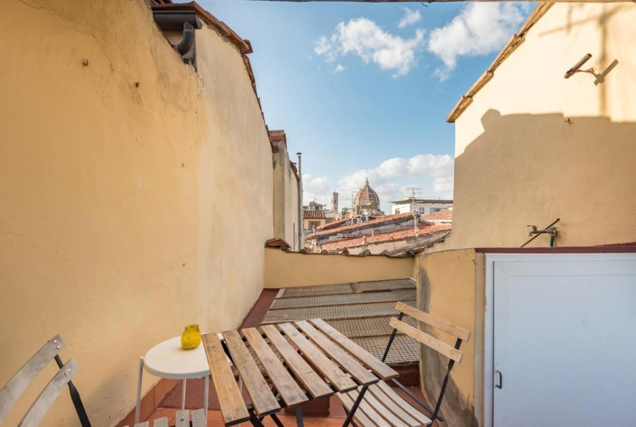 Romantico Attichino Con Terrazzo Vista Duomo !! Florens Exteriör bild