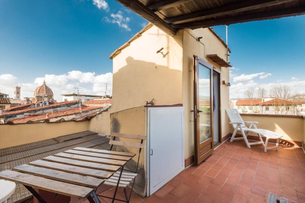 Romantico Attichino Con Terrazzo Vista Duomo !! Florens Exteriör bild